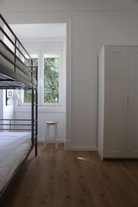 Near The River 3 Bedrooms Flat, With Ac For 9 Apartment